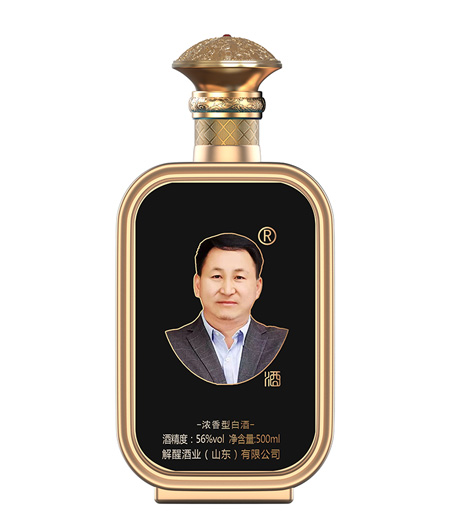 酒精度：56％vol  净含量：500ml