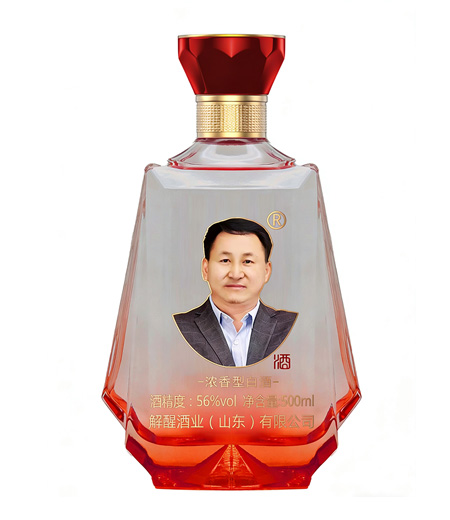 酒精度：56％vol  净含量：500ml